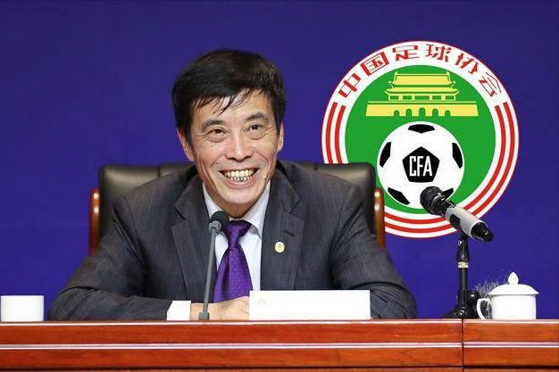 除了专业奖项肯定，《指环王》三部曲也大获全球观众喜爱，广大中国粉丝亦对其钟爱有佳，三部电影分别以9.0、9.1和9.2的超高分值轻松跻身豆瓣Top250榜单